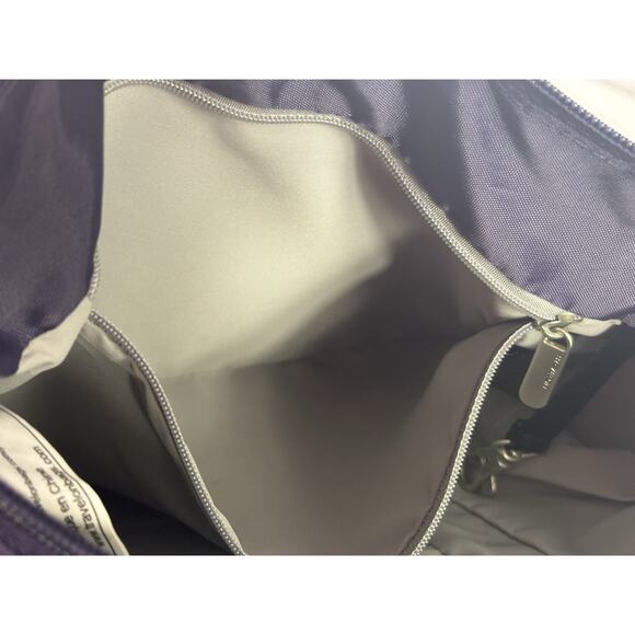 Travelon Anti-Theft Classic Crossbody Bucket Bag Purple Travel Vacation - Picture 12 of 16